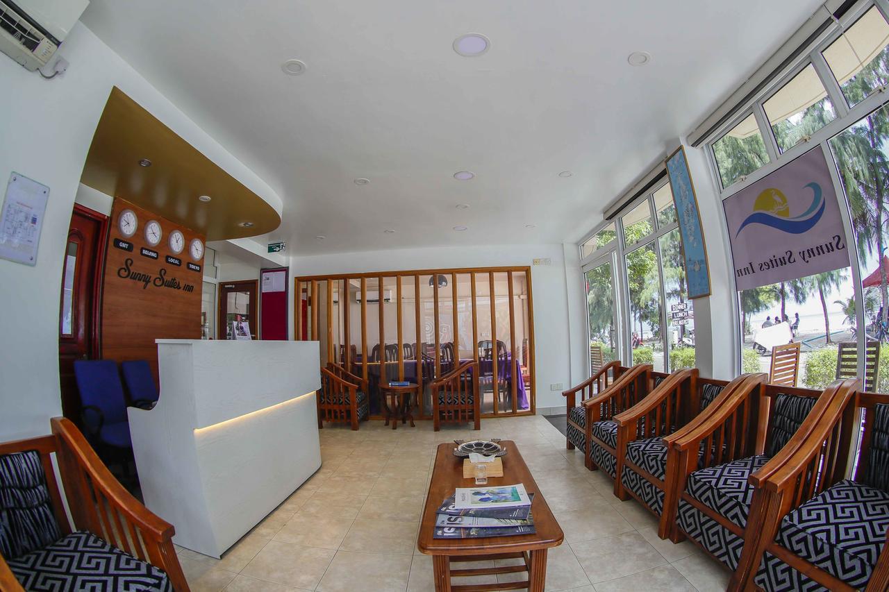 Sunny Suites Inn Хулхумале Экстерьер фото