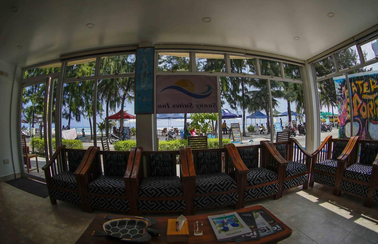 Sunny Suites Inn Хулхумале Экстерьер фото