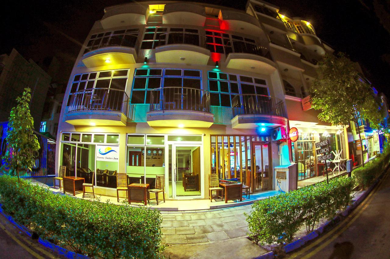 Sunny Suites Inn Хулхумале Экстерьер фото