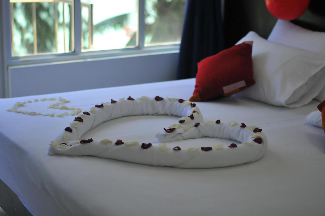 Sunny Suites Inn Хулхумале Экстерьер фото